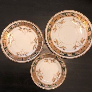 Nippon Golden Plate Set